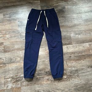 FIGS Men’s Navy Cargo Scrub Pants - 20+ POCKETS